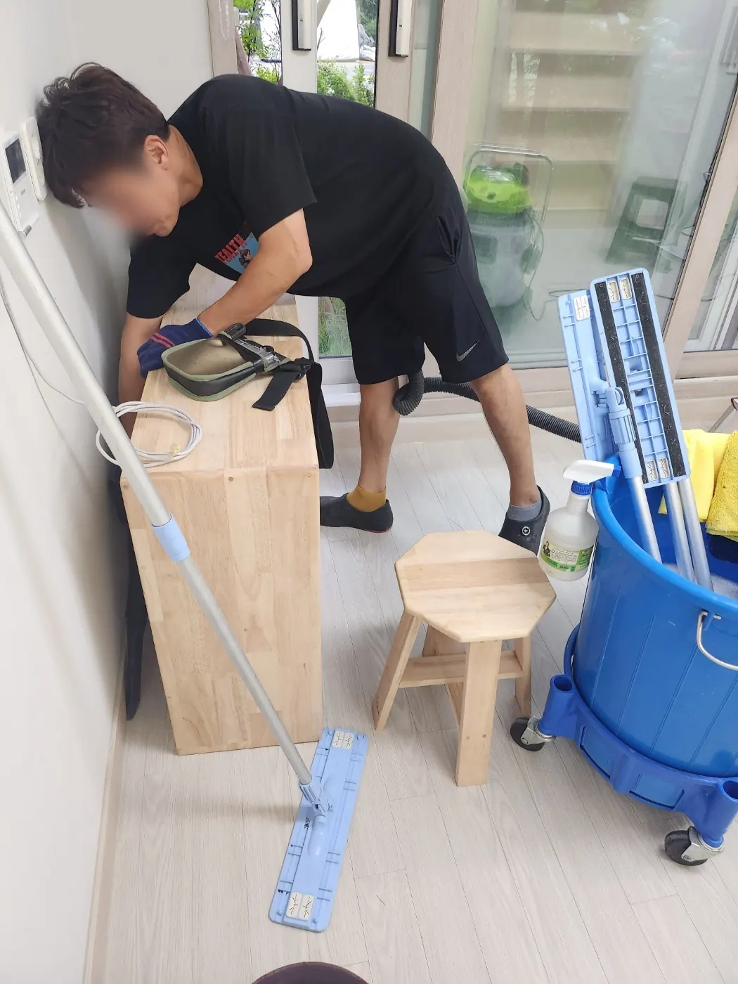 세정 진행 — 남해군 어린이집청소 현장