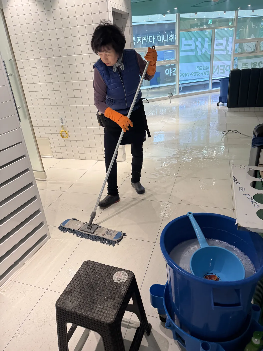 주방 바닥 세정 — 산청군 식당청소 현장