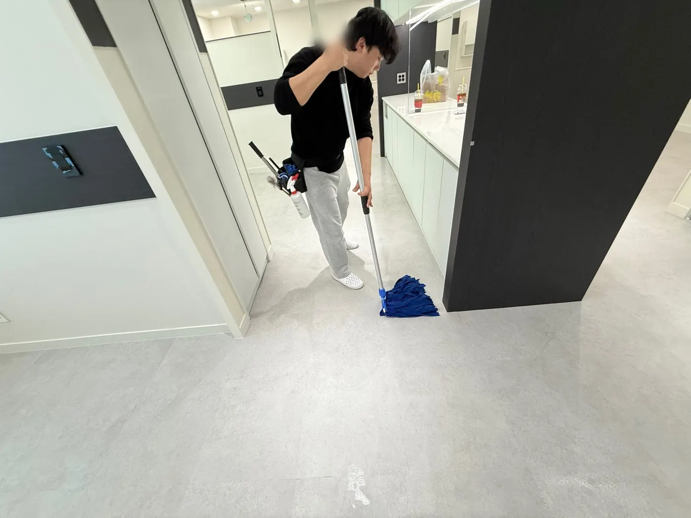작업 진행 — 사천시 상가청소 현장