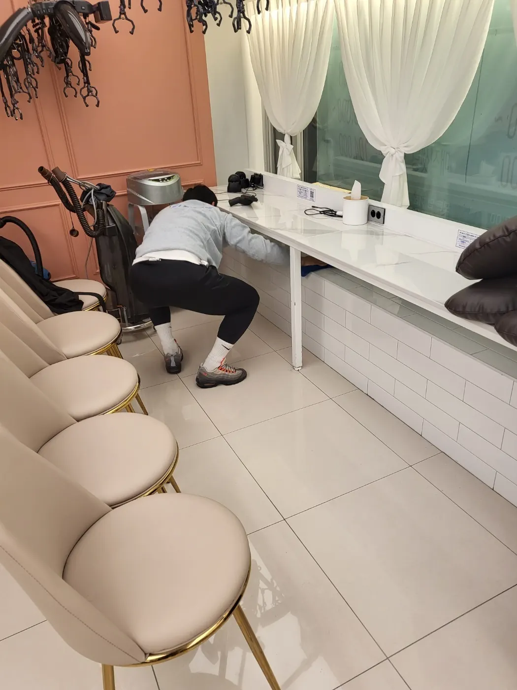 세정 진행 — 묘산면 미용실청소 현장
