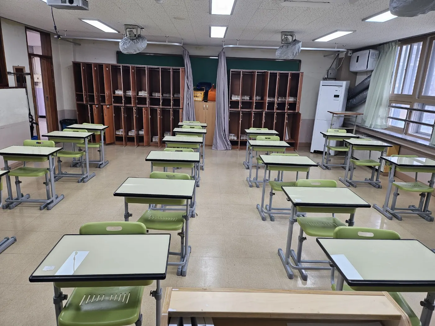 특별교실 정리 — 거창군 학교청소 현장